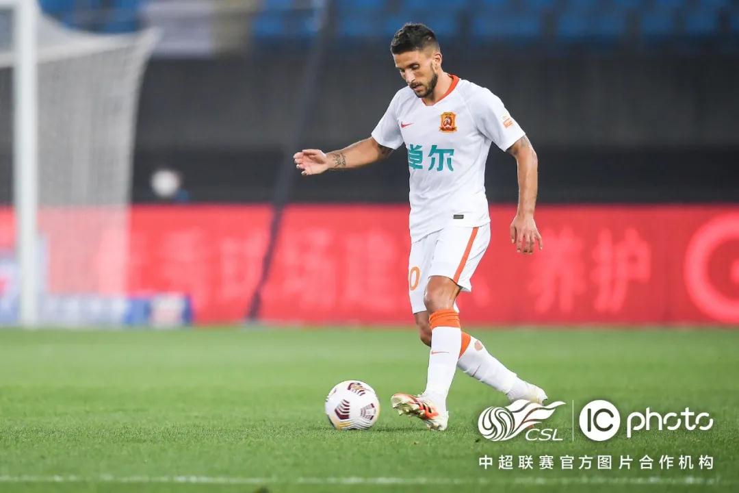 الدوري الإنجليزي الممتازبطولة كرة القدم الأكثر شعبية في العالم