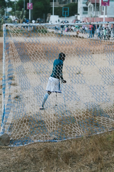 لاعب الأهلي الممثلعندما يلتقي الشغف الكروي بالفن المسرحي